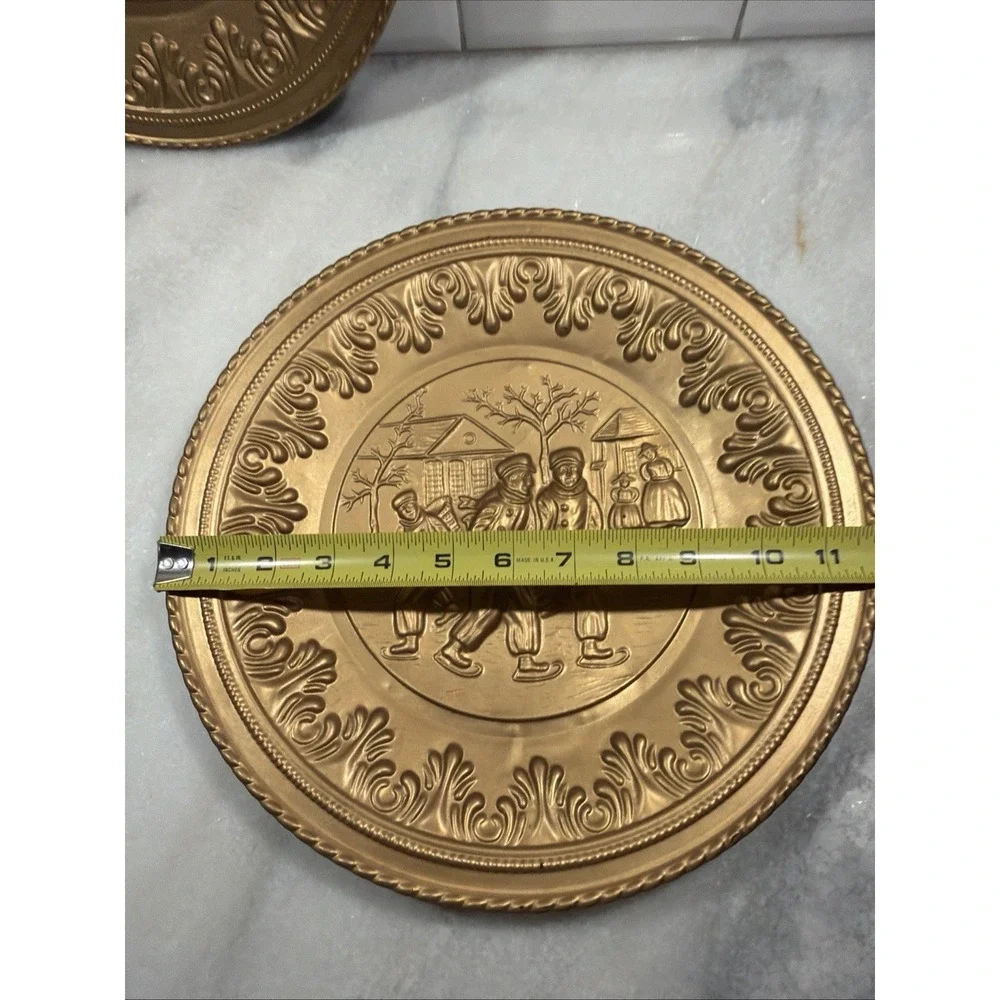 Vintage Brass Hammered Embossed Wall Plates Dutch/Netherlands Scene